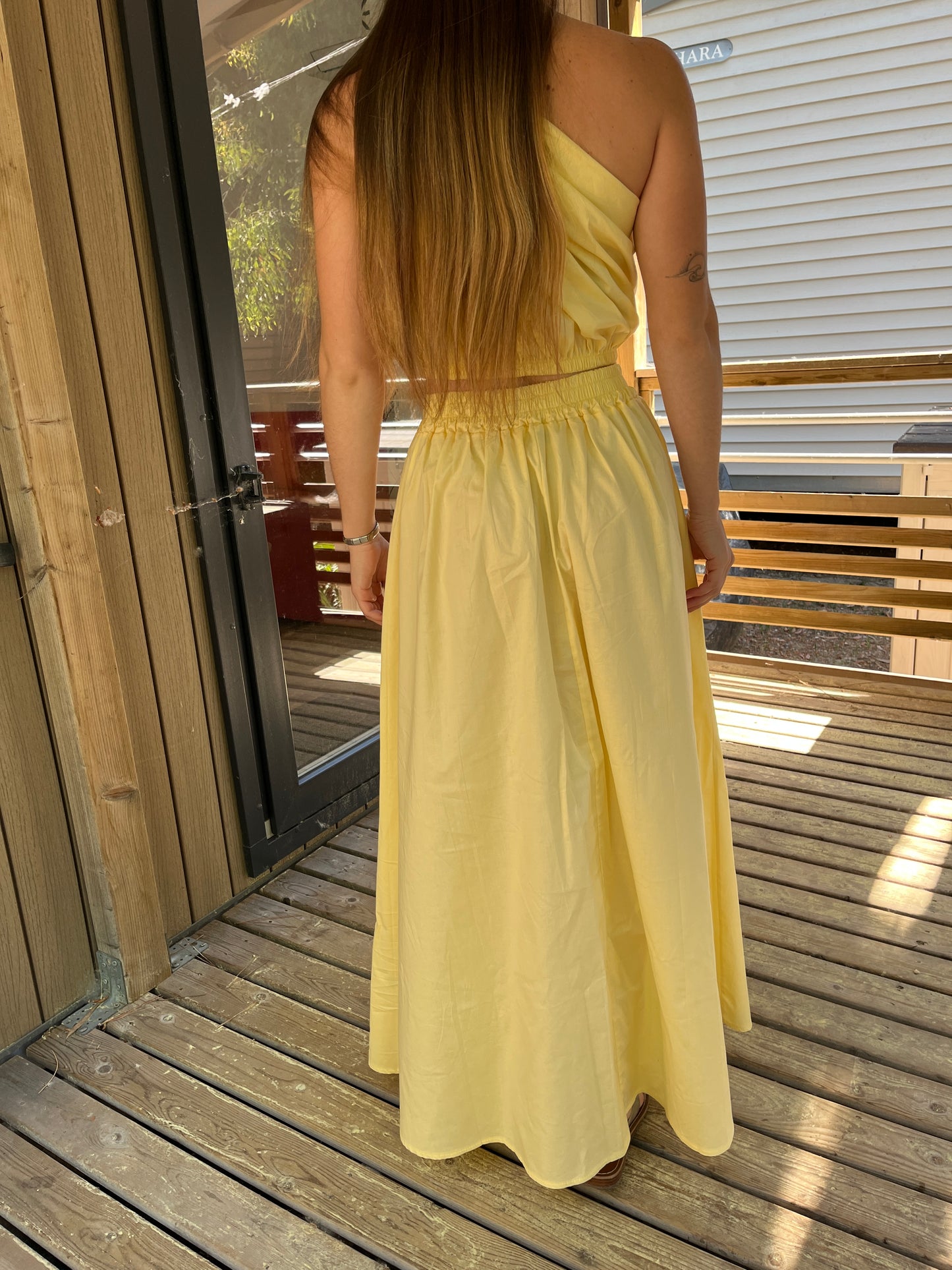 Ensemble  Carmen Jaune