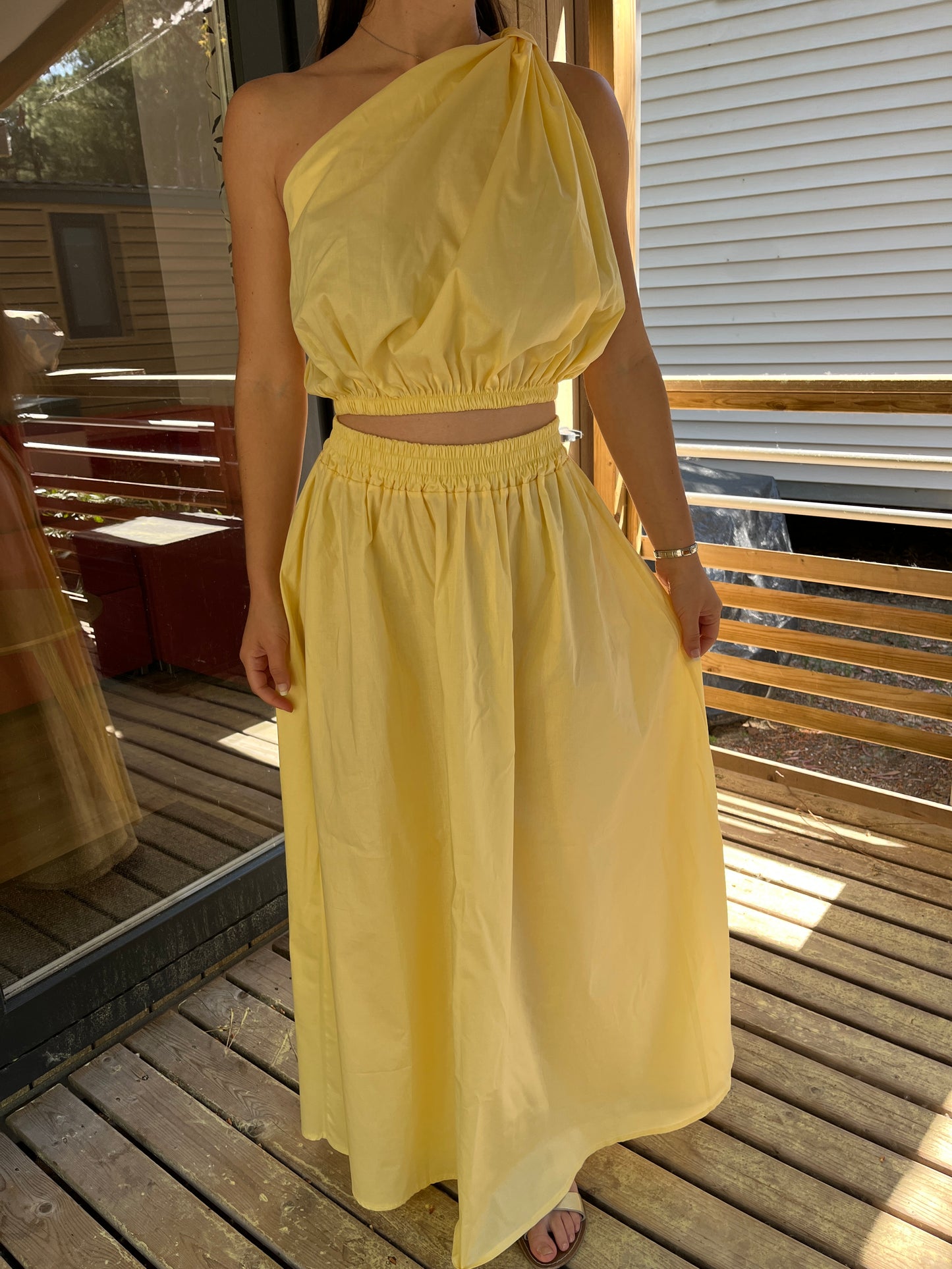 Ensemble  Carmen Jaune