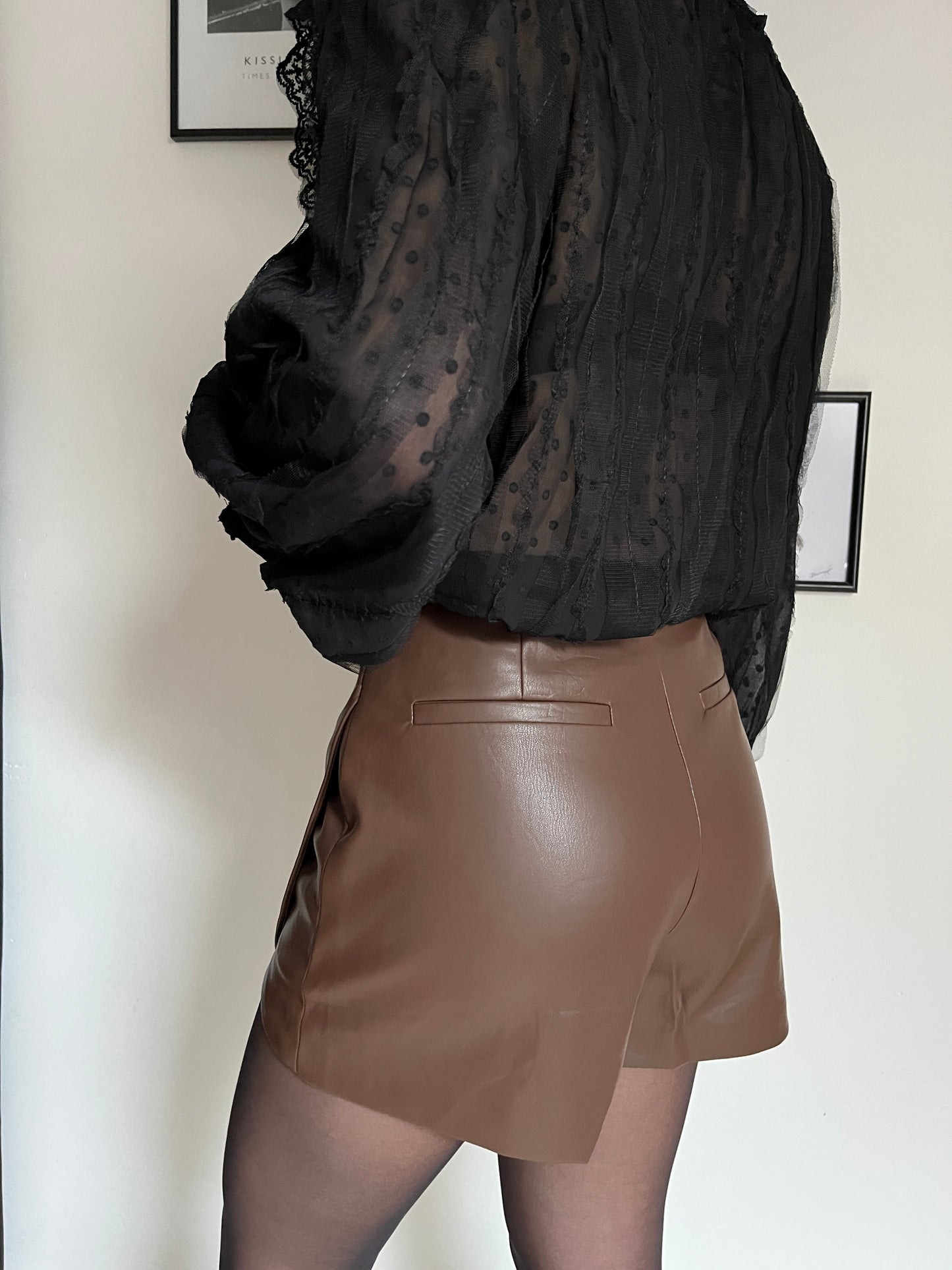 Jupe short simili cuir