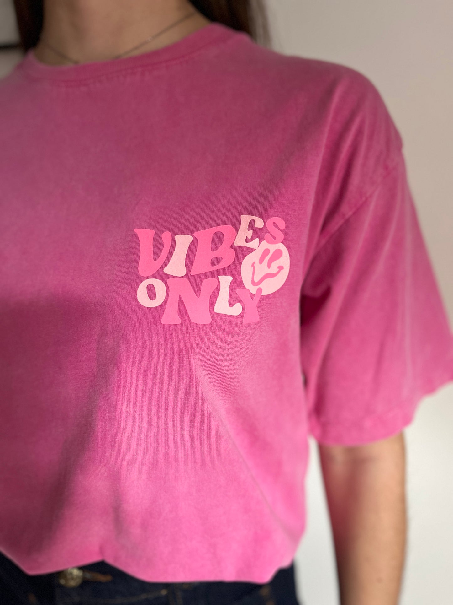 T-shirt Good Vibes fushia